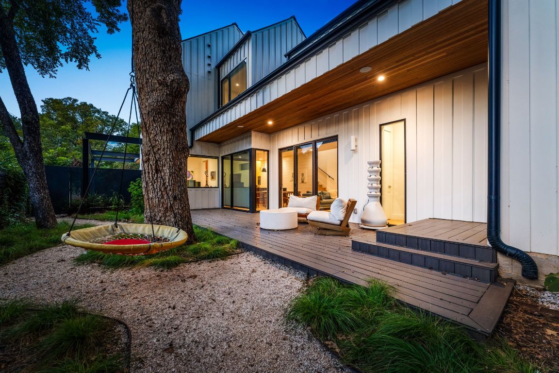 Austin, Texas, 78703, United States, 4 Bedrooms Bedrooms, ,4 BathroomsBathrooms,Residential,For Sale,1940448