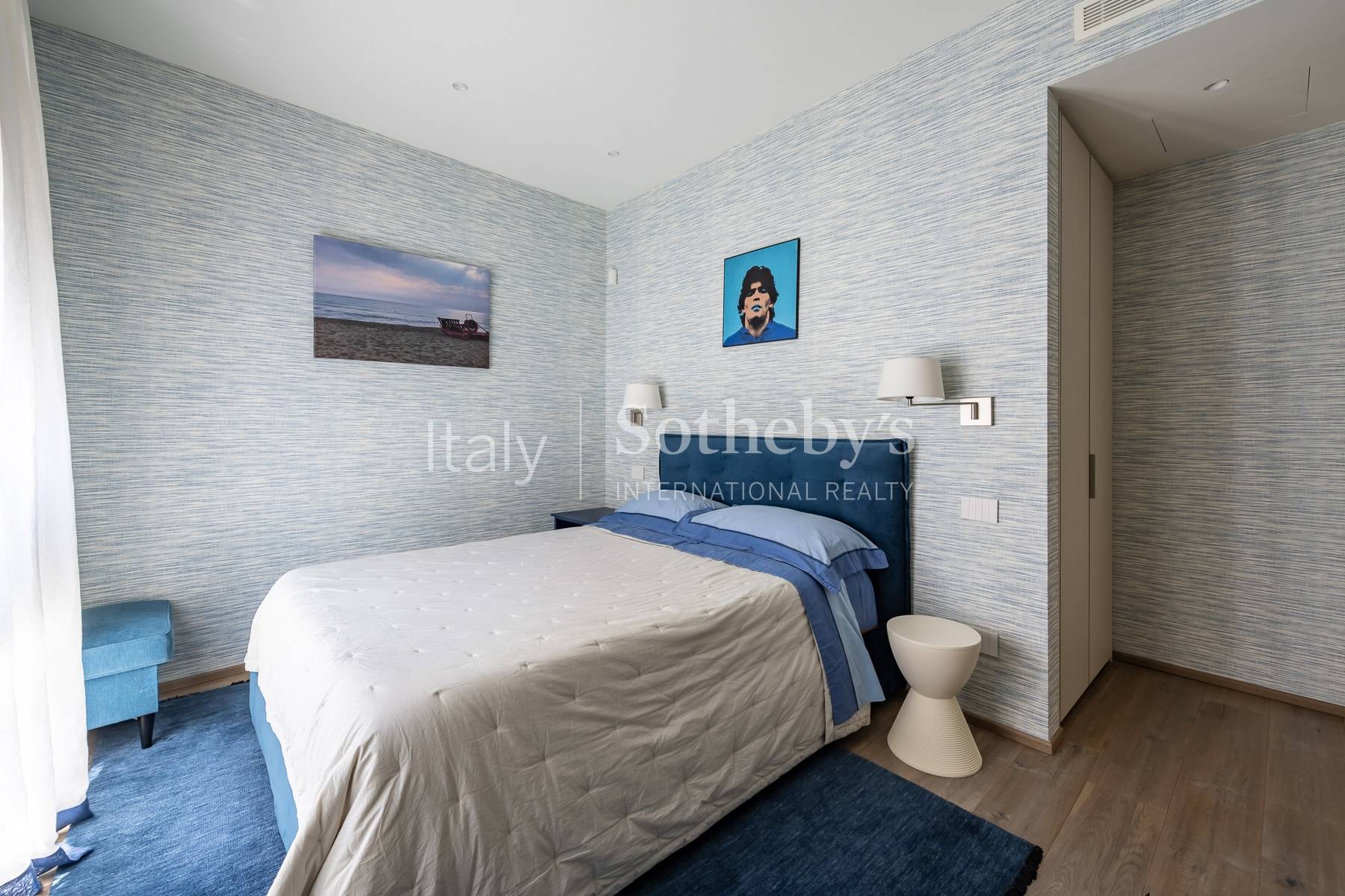  Fully renovated penthouse in the Magenta/Castello area - 物件實景