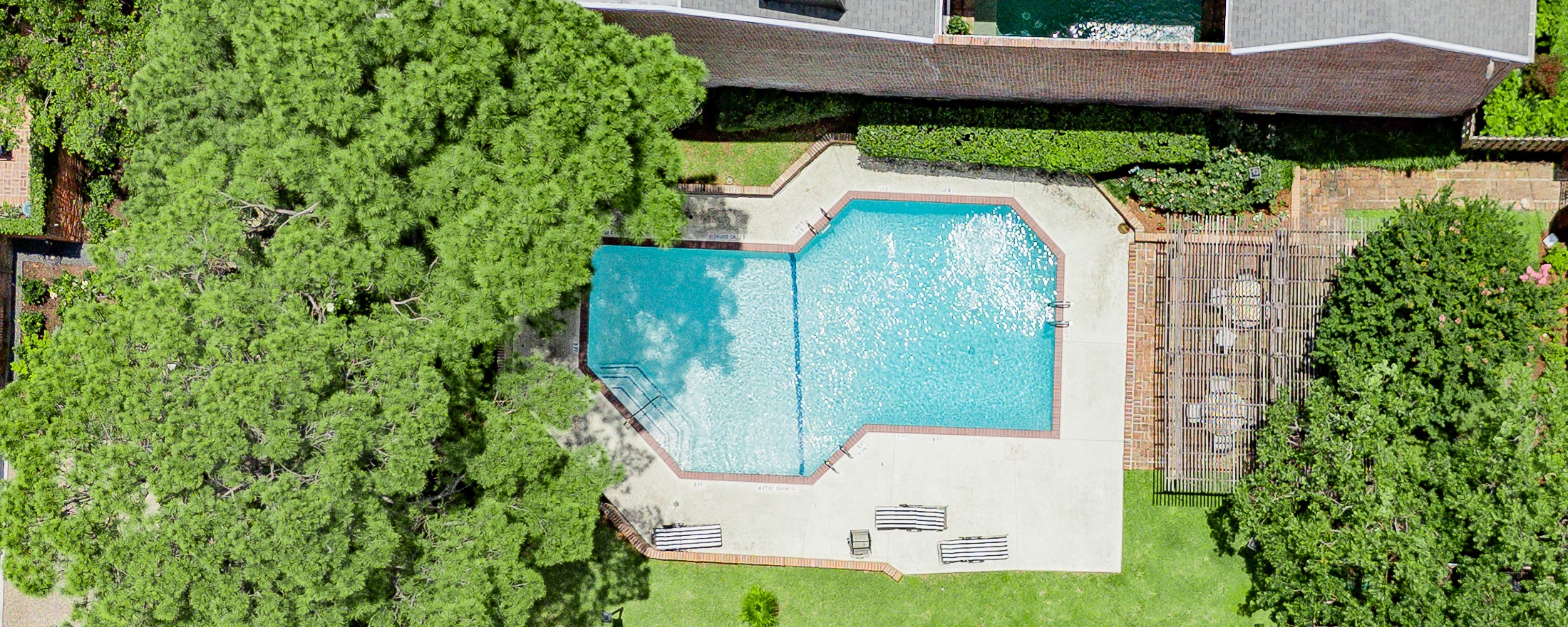 Houston, Texas, 77056, United States, 3 Bedrooms Bedrooms, ,5 BathroomsBathrooms,Residential,For Sale,1911069