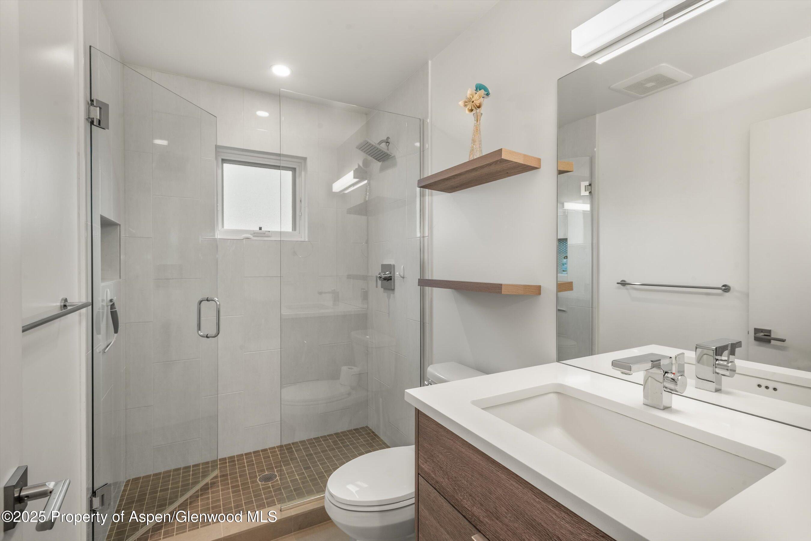 Carbondale, Colorado, 81623, United States, 3 Bedrooms Bedrooms, ,3 BathroomsBathrooms,Residential,For Sale,1989152