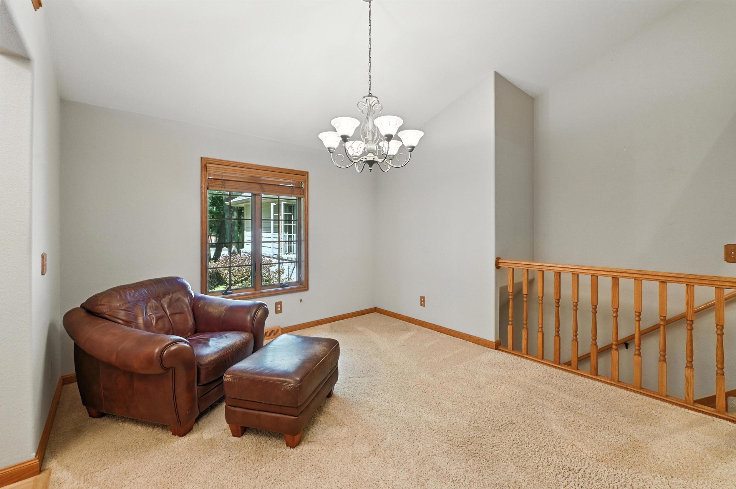 Slinger, Wisconsin, 53086, United States, 4 Bedrooms Bedrooms, ,3 BathroomsBathrooms,Residential,For Sale,1940965