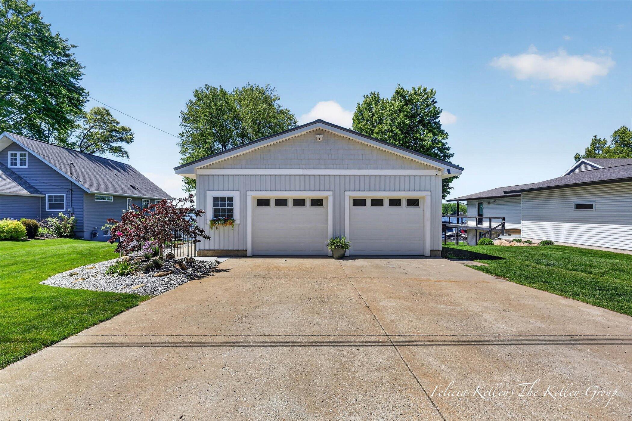 Howard City, Michigan, 49329, United States, 3 Bedrooms Bedrooms, ,1 BathroomBathrooms,Residential,For Sale,2048764
