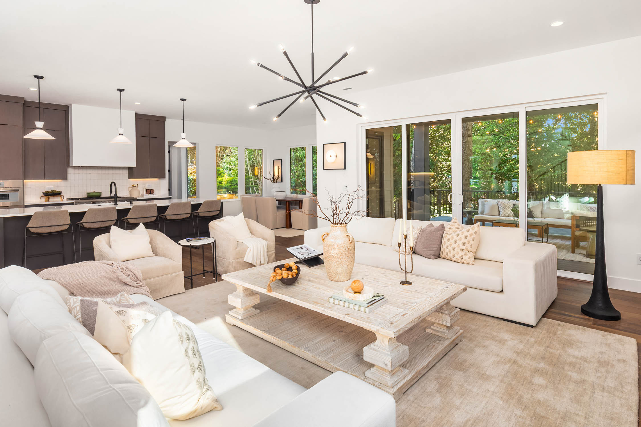  10620 NE 28th Place, Bellevue, WA 98004 - 物件實景