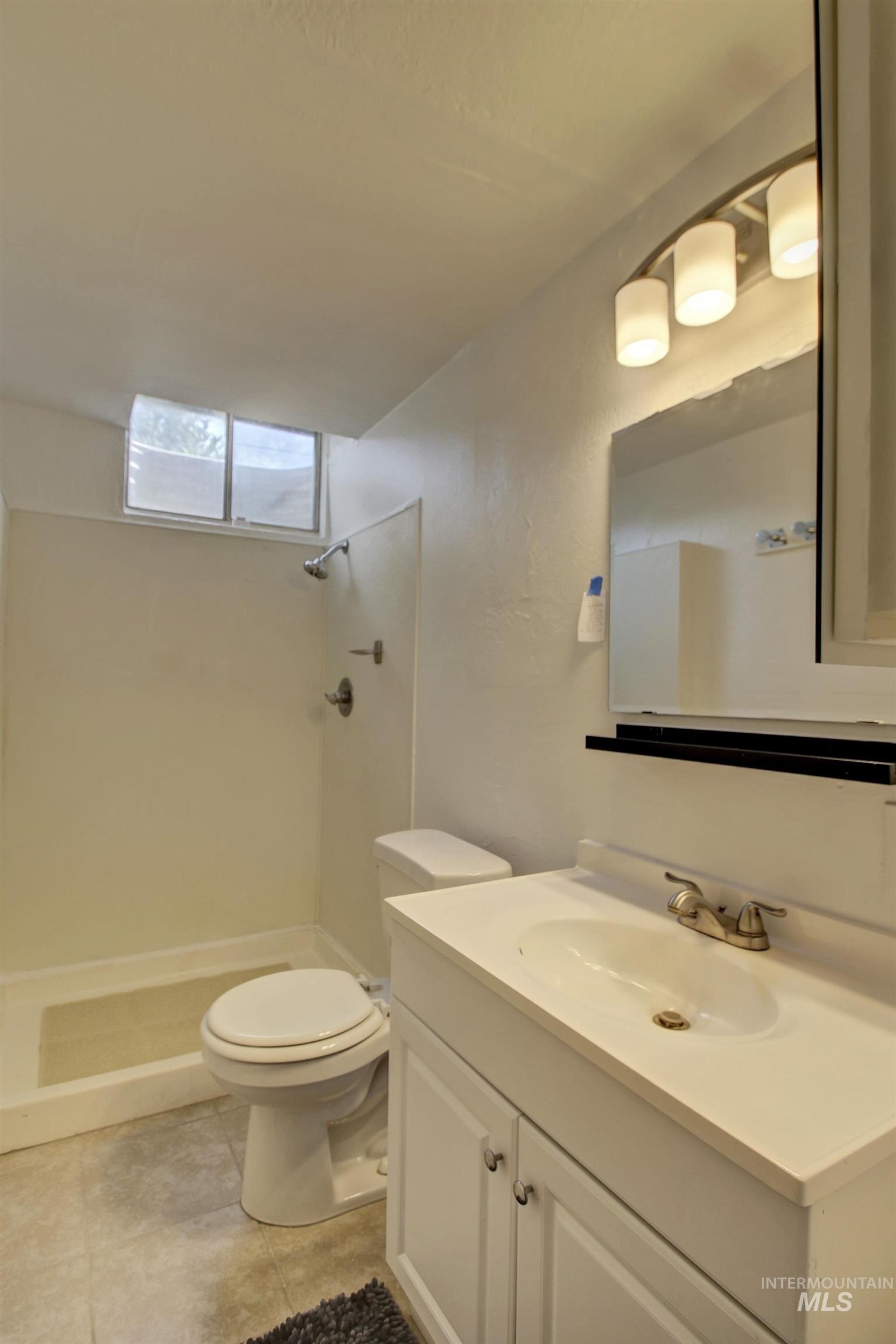 7224 Sunnybrook Drive, Boise, Idaho, 83709, United States, 5 Bedrooms Bedrooms, ,2 BathroomsBathrooms,Residential,For Sale,7224 Sunnybrook Drive,1436055