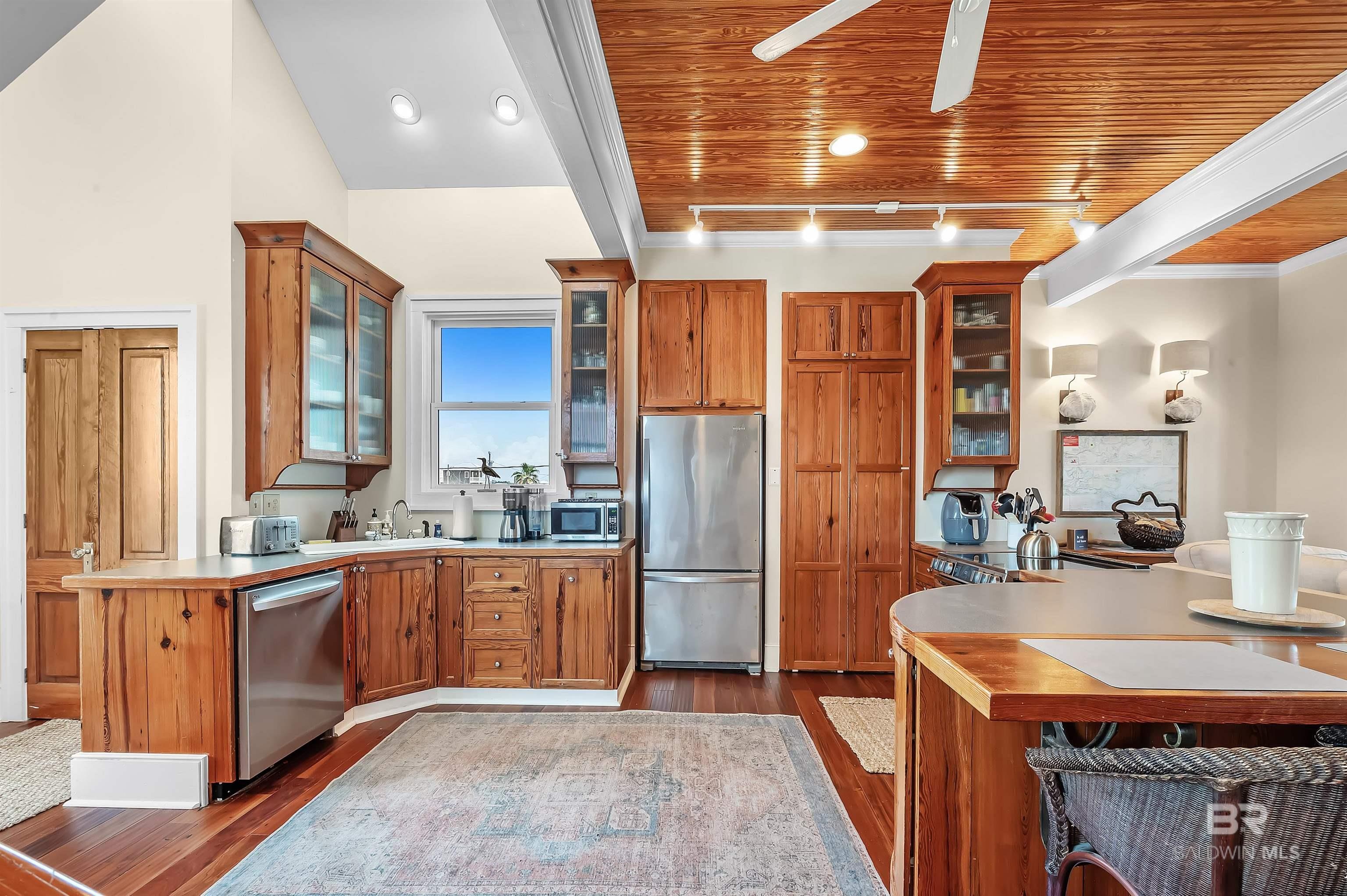 Gulf Shores, Alabama, 36542, United States, 4 Bedrooms Bedrooms, ,3 BathroomsBathrooms,Residential,For Sale,1982216