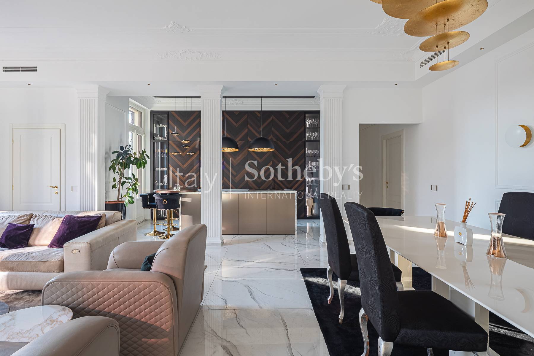  Refurbished five-bedroom apartment with terrace - 物件實景