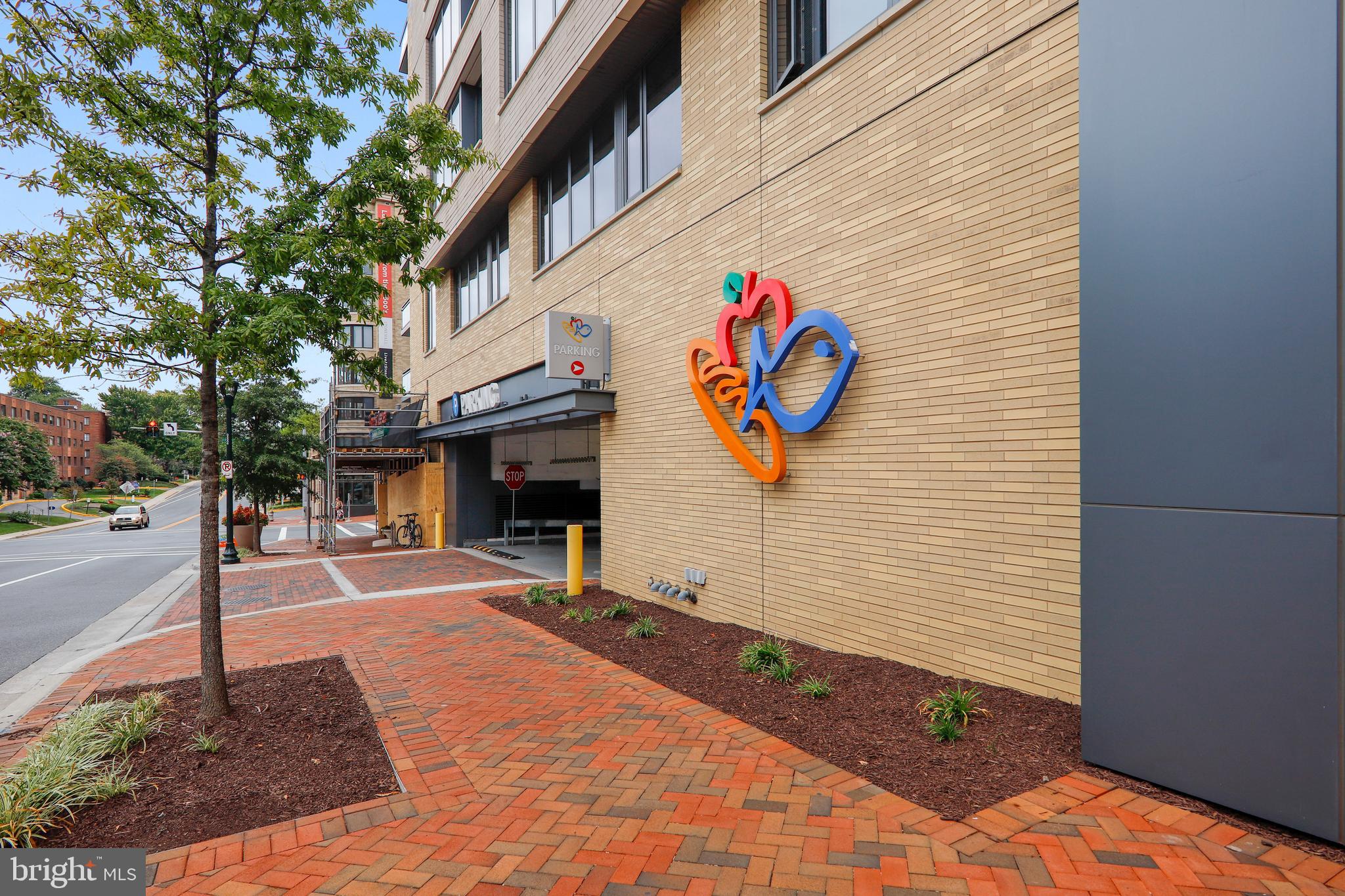 Bethesda, Maryland, 20815, United States, 2 Bedrooms Bedrooms, ,Residential,For Sale,1920331