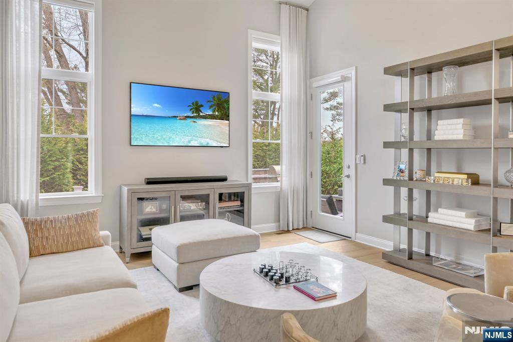 River Vale, New Jersey, 07675, United States, 3 Bedrooms Bedrooms, ,5 BathroomsBathrooms,Residential,For Sale,1906590