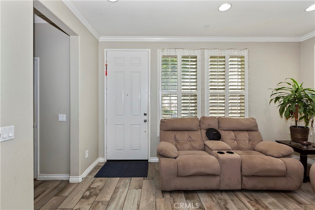 Fontana, California, 92336, United States, 4 Bedrooms Bedrooms, ,3 BathroomsBathrooms,Residential,For Sale,1970103