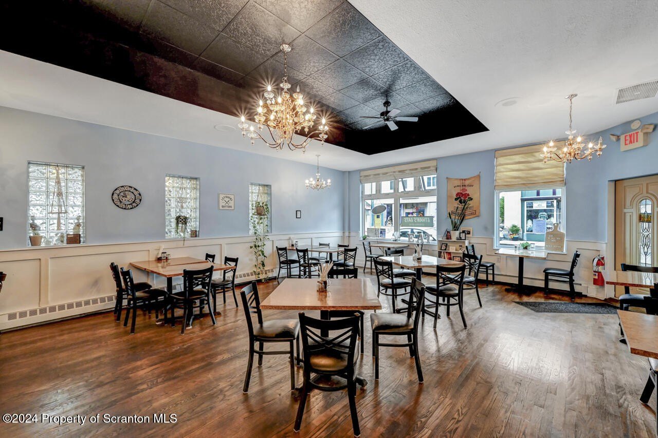 Olyphant, Pennsylvania, 18447, United States, ,Residential,For Sale,1996736