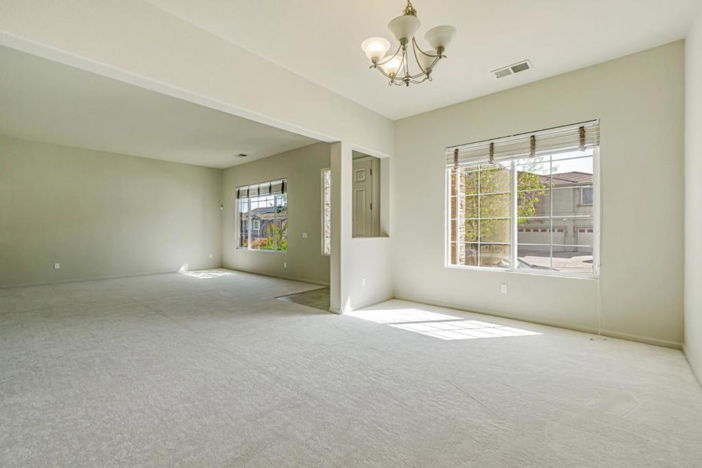 Pittsburg, California, 94565, United States, 6 Bedrooms Bedrooms, ,5 BathroomsBathrooms,Residential,For Sale,1791756