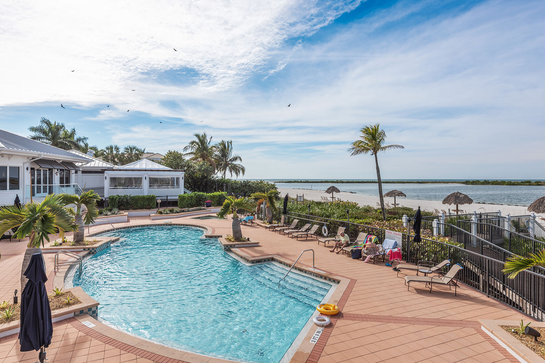  HIDEAWAY BEACH - ROYAL MARCO POINT - 物件實景