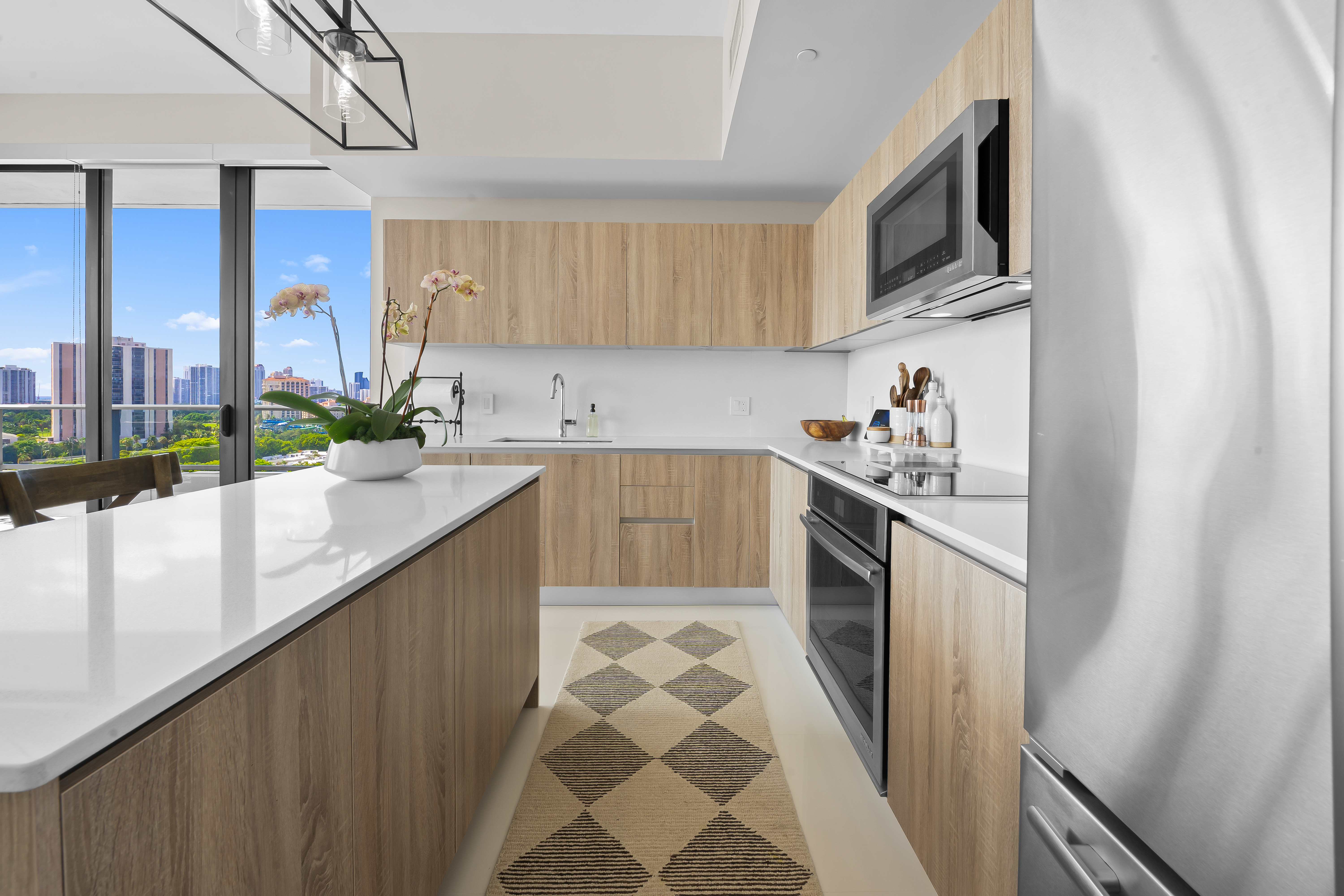  2960 NE 207th St, Aventura, FL, 33180 - 物件實景