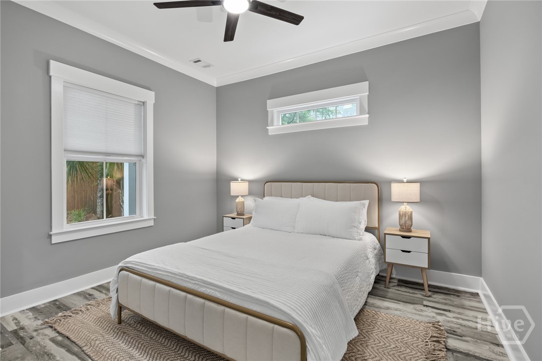 Savannah, Georgia, 31401, United States, 4 Bedrooms Bedrooms, ,3 BathroomsBathrooms,Residential,For Sale,1898819