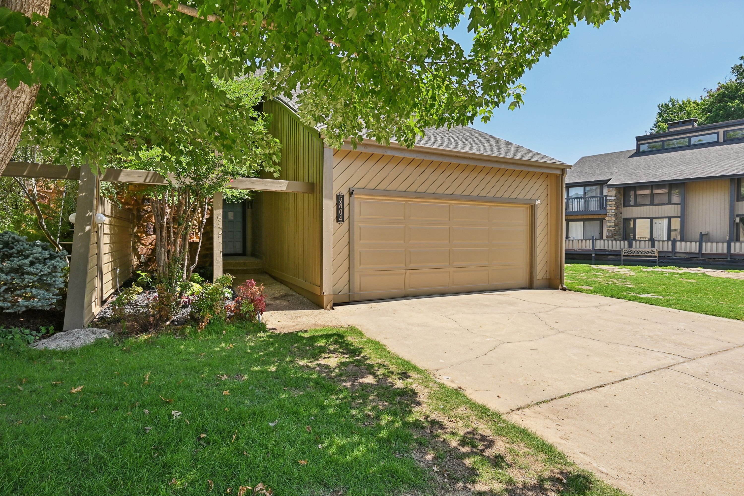  5804 South Atlanta Avenue #2, Tulsa, OK 74105 - 物件實景