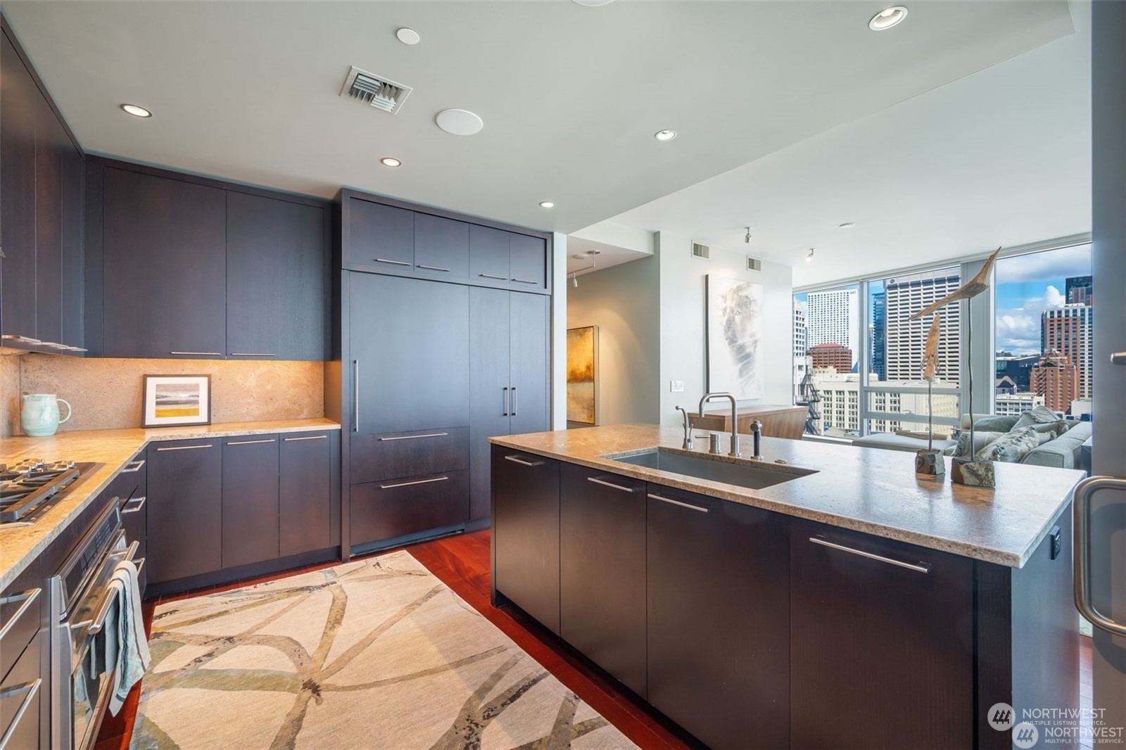 Seattle, Washington, 98101, United States, 2 Bedrooms Bedrooms, ,2 BathroomsBathrooms,Residential,For Sale,1699073