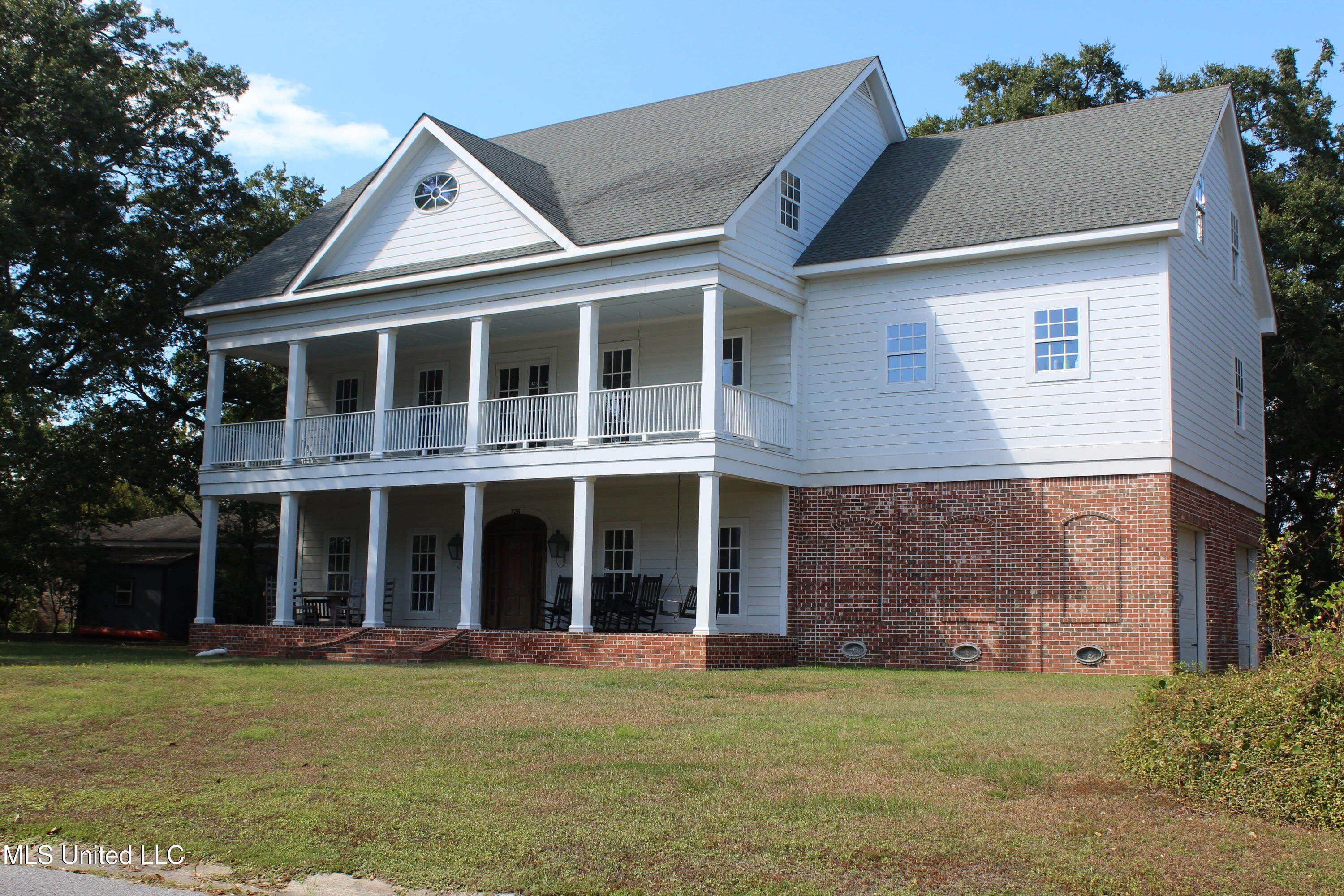 Pascagoula, Mississippi, 39581, United States, 5 Bedrooms Bedrooms, ,6 BathroomsBathrooms,Residential,For Sale,1977278