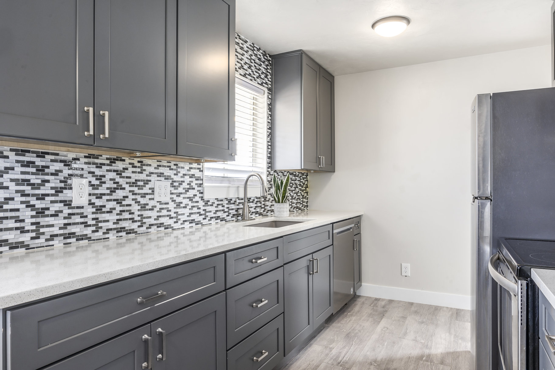  Endless Possibilities on Nearly 1.5 Acres in Bluffdale - 物件實景