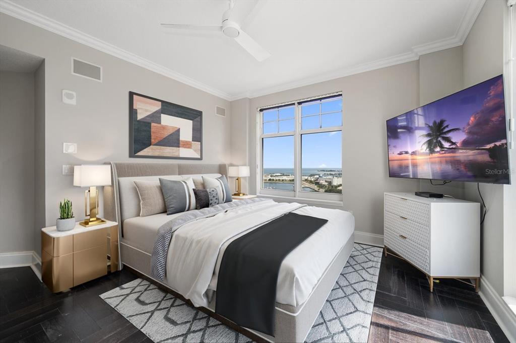100 Beach Drive NE Unit 1900, St Petersburg, Florida, 33701, United States, 4 Bedrooms Bedrooms, ,6 BathroomsBathrooms,Residential,For Sale,100 Beach Drive NE Unit 1900,1618672