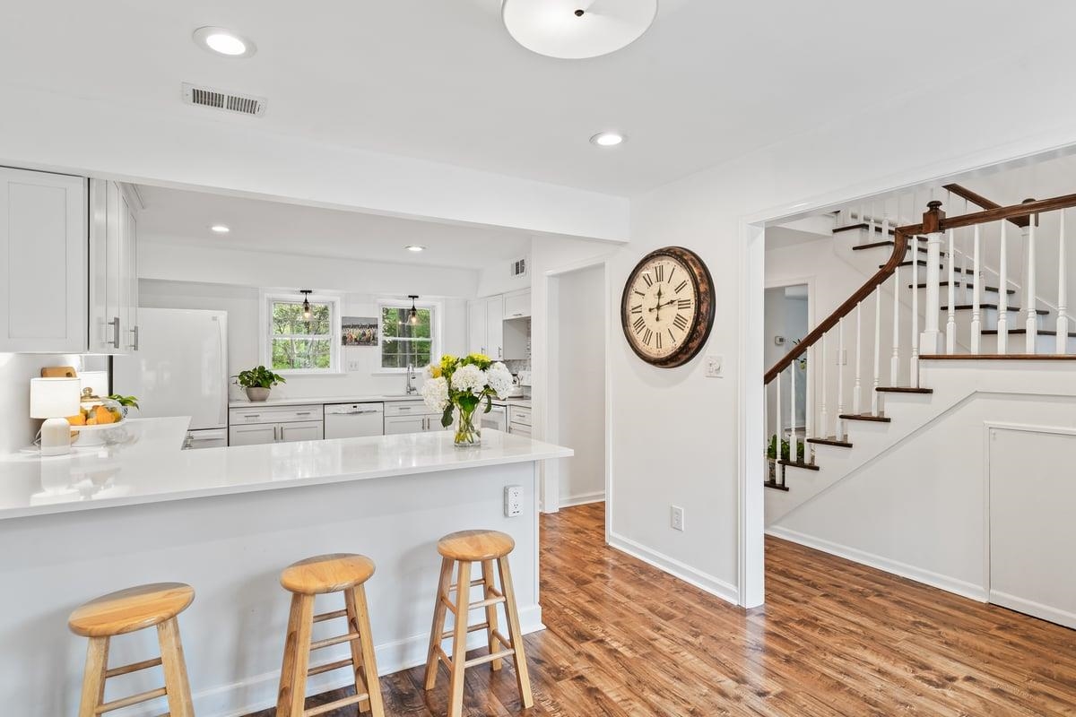 Collierville, Tennessee, 38017, United States, 3 Bedrooms Bedrooms, ,3 BathroomsBathrooms,Residential,For Sale,1989206