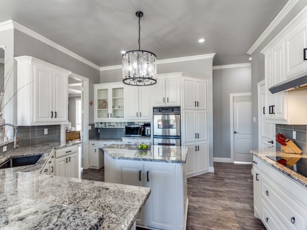 Fort Worth, Texas, 76179, United States, 5 Bedrooms Bedrooms, ,5 BathroomsBathrooms,Residential,For Sale,1721664