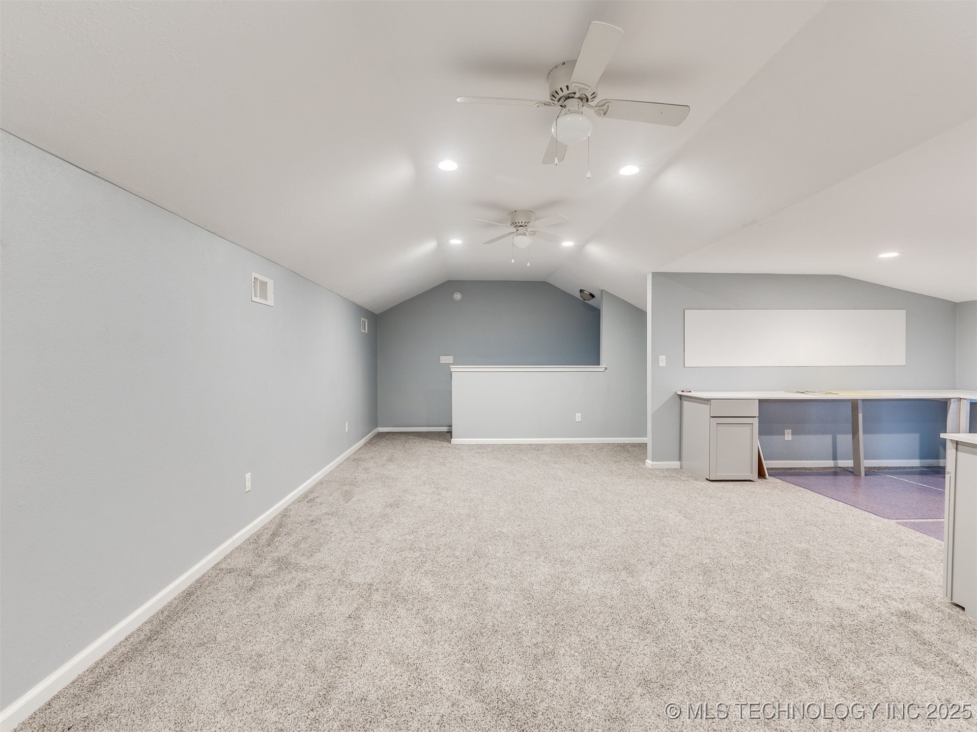 Mounds, Oklahoma, 74047, United States, 4 Bedrooms Bedrooms, ,4 BathroomsBathrooms,Residential,For Sale,1985246