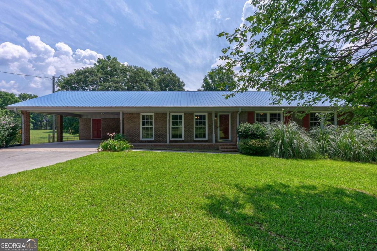 Statham, Georgia, 30666, United States, 3 Bedrooms Bedrooms, ,2 BathroomsBathrooms,Residential,For Sale,1882643