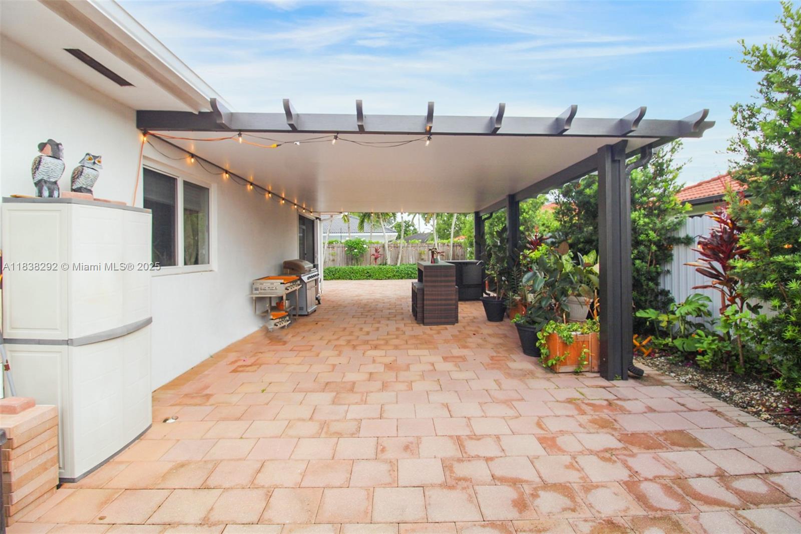 Miami, Florida, 33187, United States, 4 Bedrooms Bedrooms, ,3 BathroomsBathrooms,Residential,For Sale,1900896
