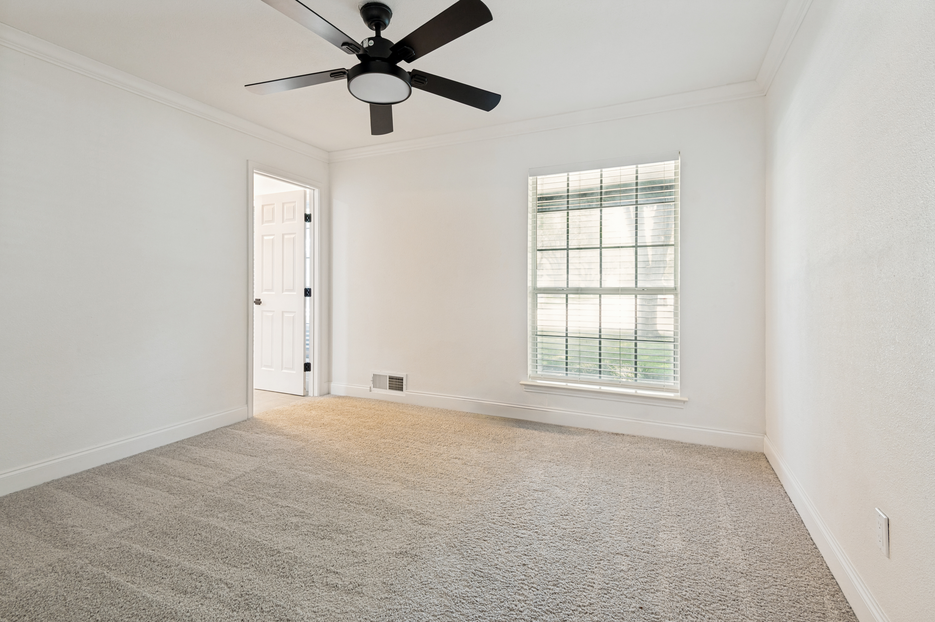  10830 Ferndale Road, Dallas, TX, 75238 - 物件實景