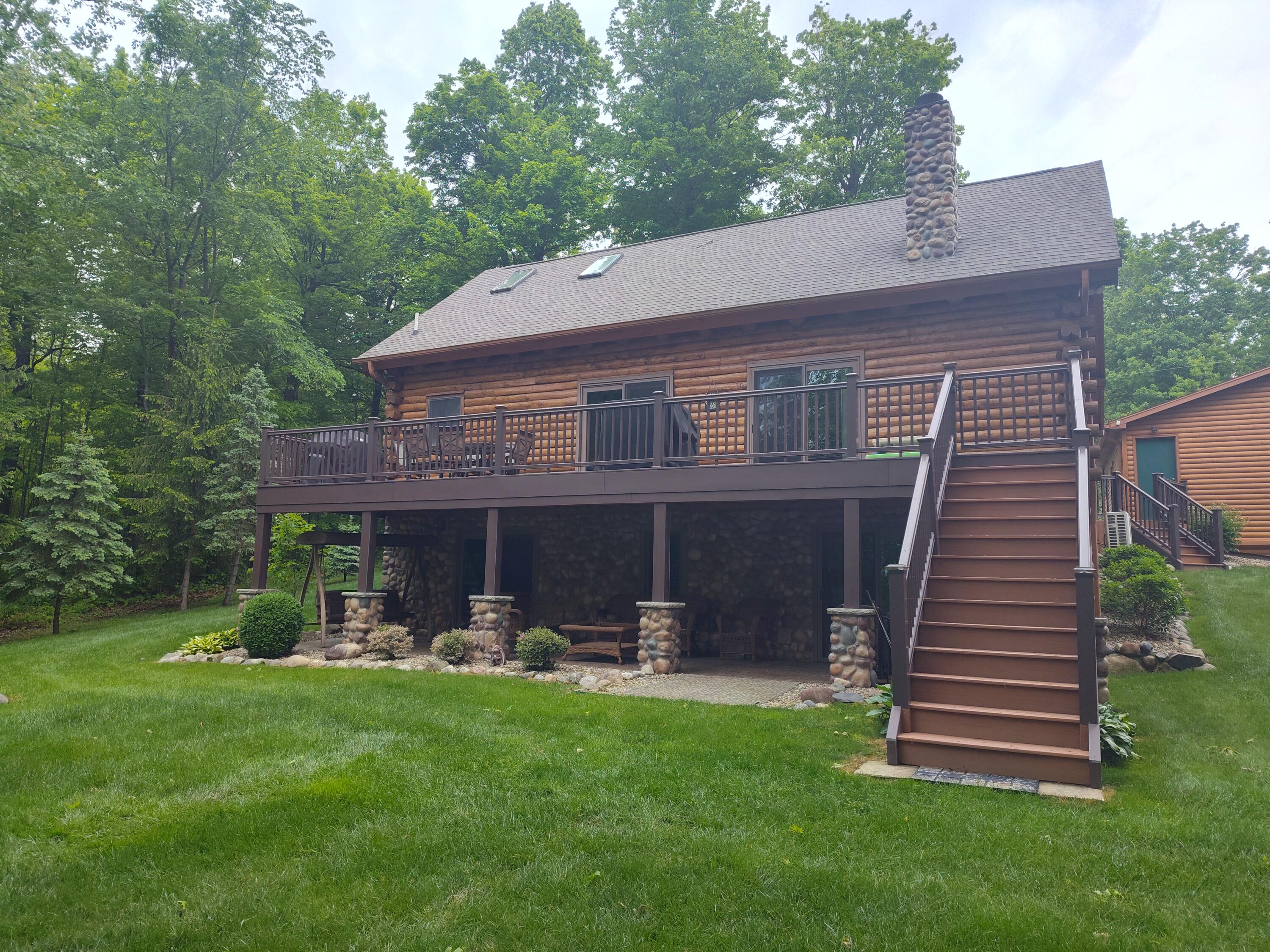 Camden, Michigan, 49232, United States, 3 Bedrooms Bedrooms, ,3 BathroomsBathrooms,Residential,For Sale,1869275