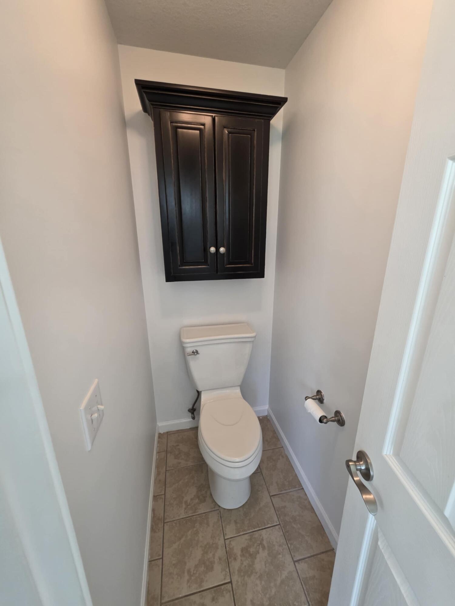 Spring City, Tennessee, 37381, United States, 4 Bedrooms Bedrooms, ,3 BathroomsBathrooms,Residential,For Sale,1927411