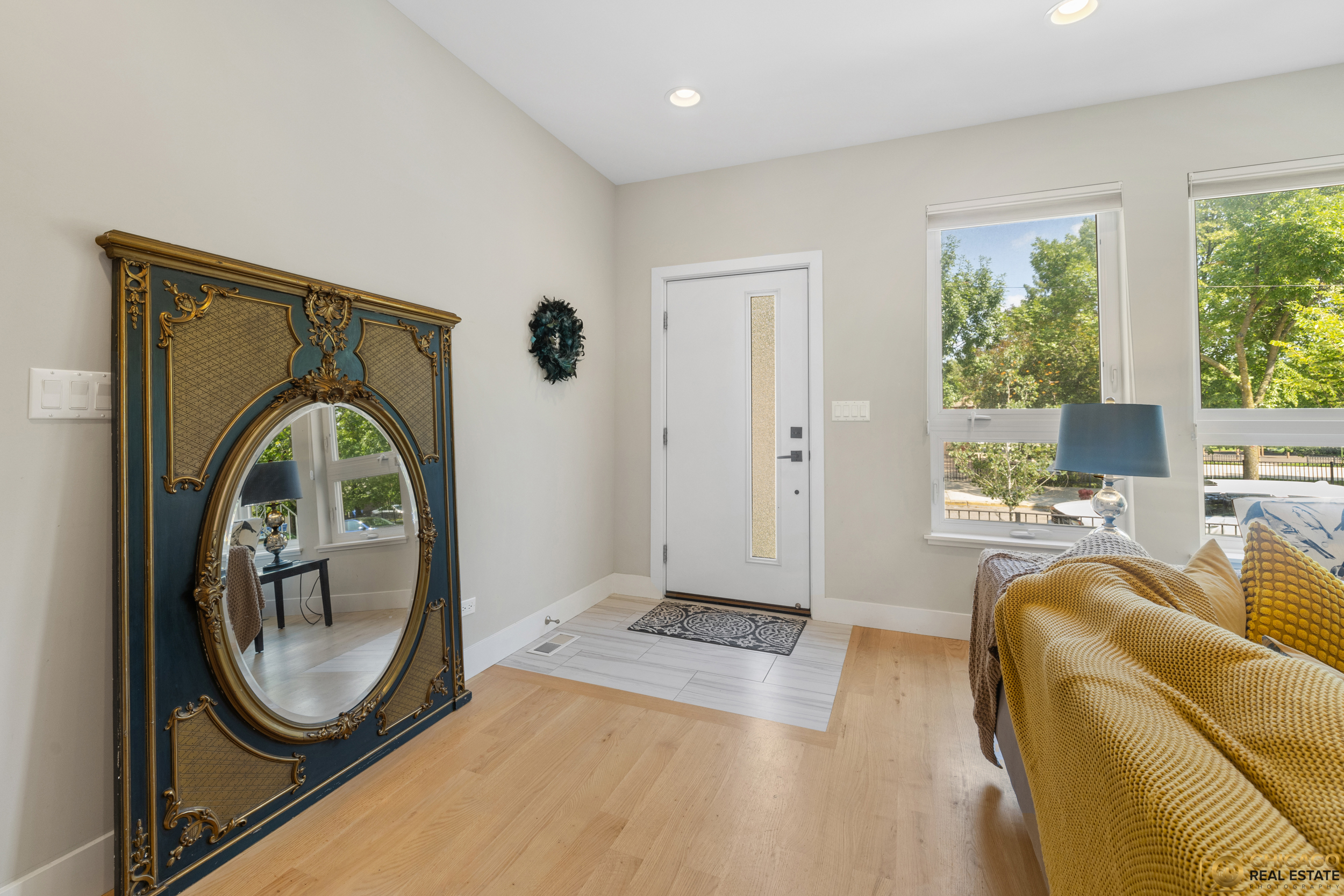 Chicago, Illinois, 60608, United States, 4 Bedrooms Bedrooms, ,4 BathroomsBathrooms,Residential,For Sale,1914075