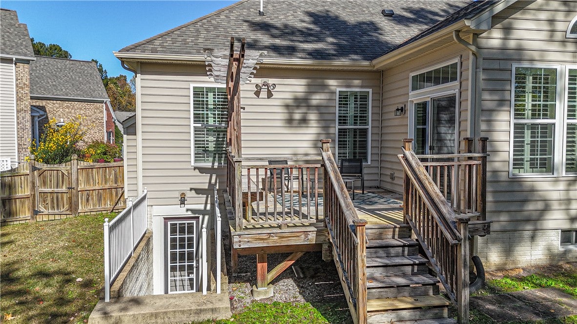 Toano, Virginia, 23168, United States, 3 Bedrooms Bedrooms, ,3 BathroomsBathrooms,Residential,For Sale,1971503