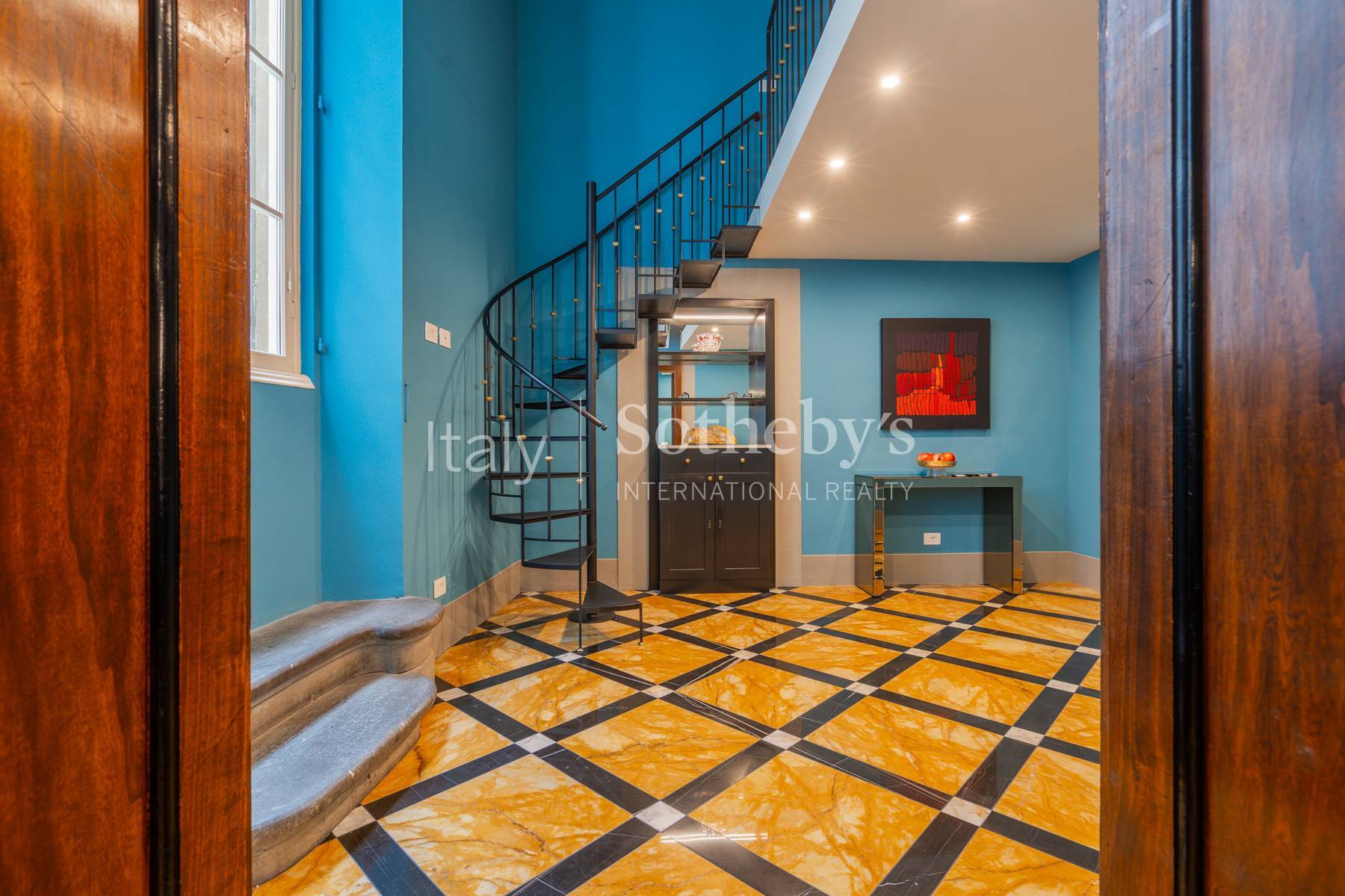 Exclusive Piano Nobile in a period Palazzo in Florence - 物件實景