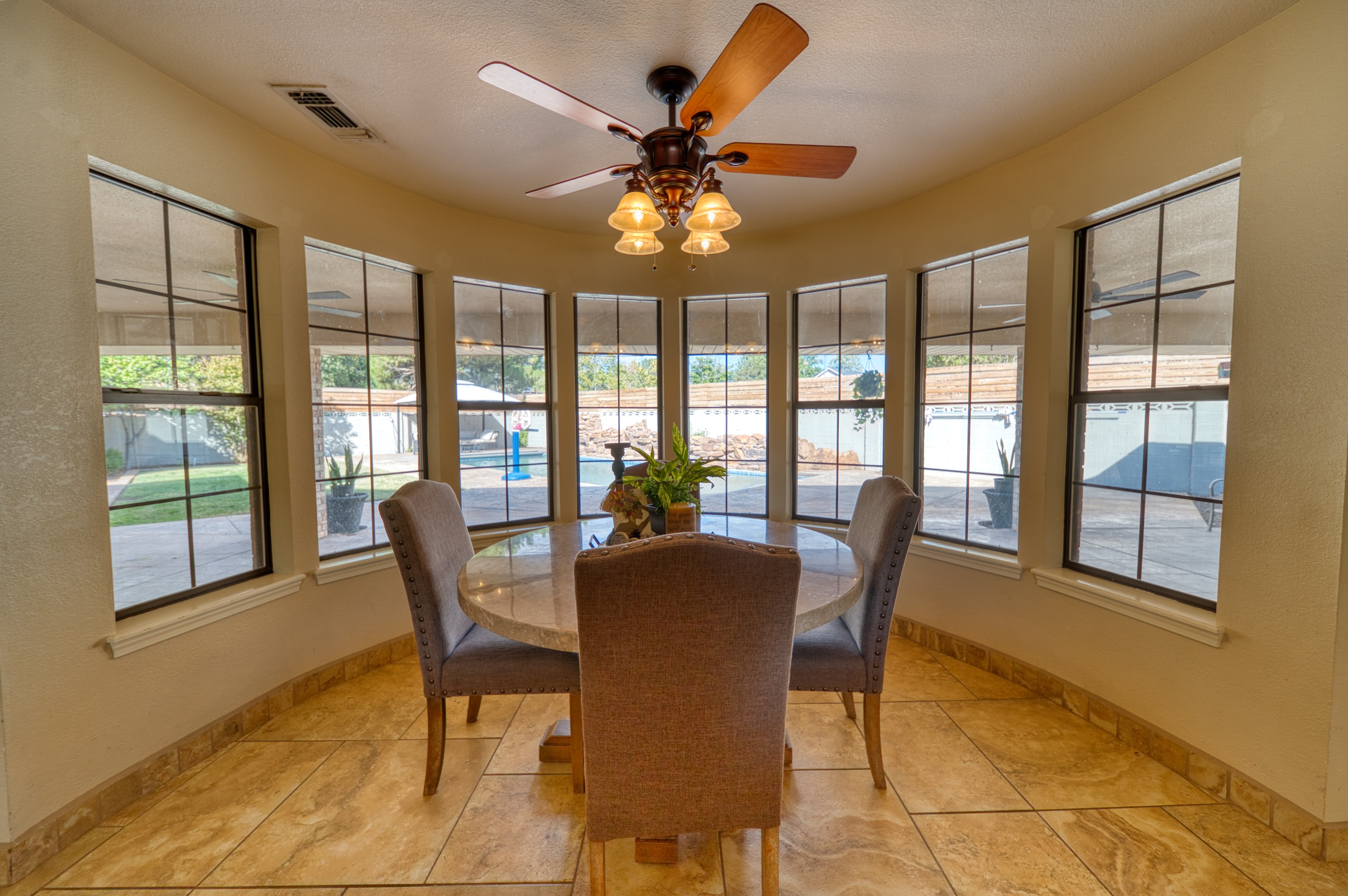 Carlsbad, New Mexico, 88220, United States, 4 Bedrooms Bedrooms, ,3 BathroomsBathrooms,Residential,For Sale,1974897