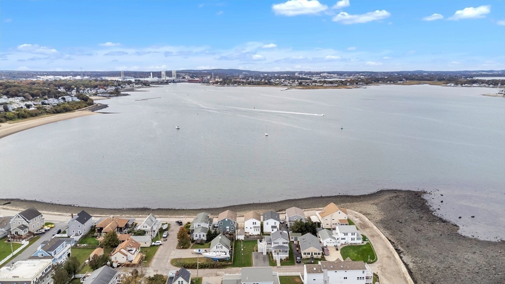 Weymouth, Massachusetts, 02191, United States, 3 Bedrooms Bedrooms, ,2 BathroomsBathrooms,Residential,For Sale,1876021