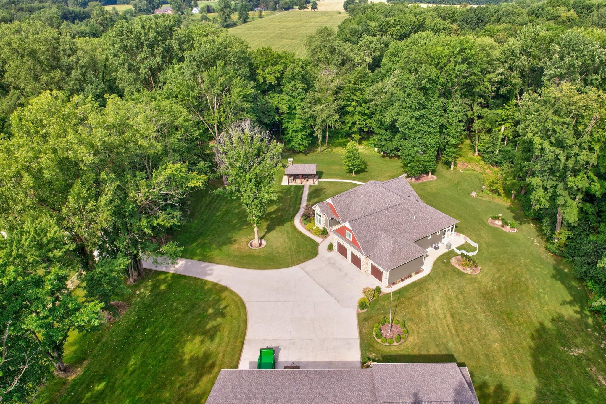 Birch Run, Michigan, 48415, United States, 3 Bedrooms Bedrooms, ,5 BathroomsBathrooms,Residential,For Sale,1977323