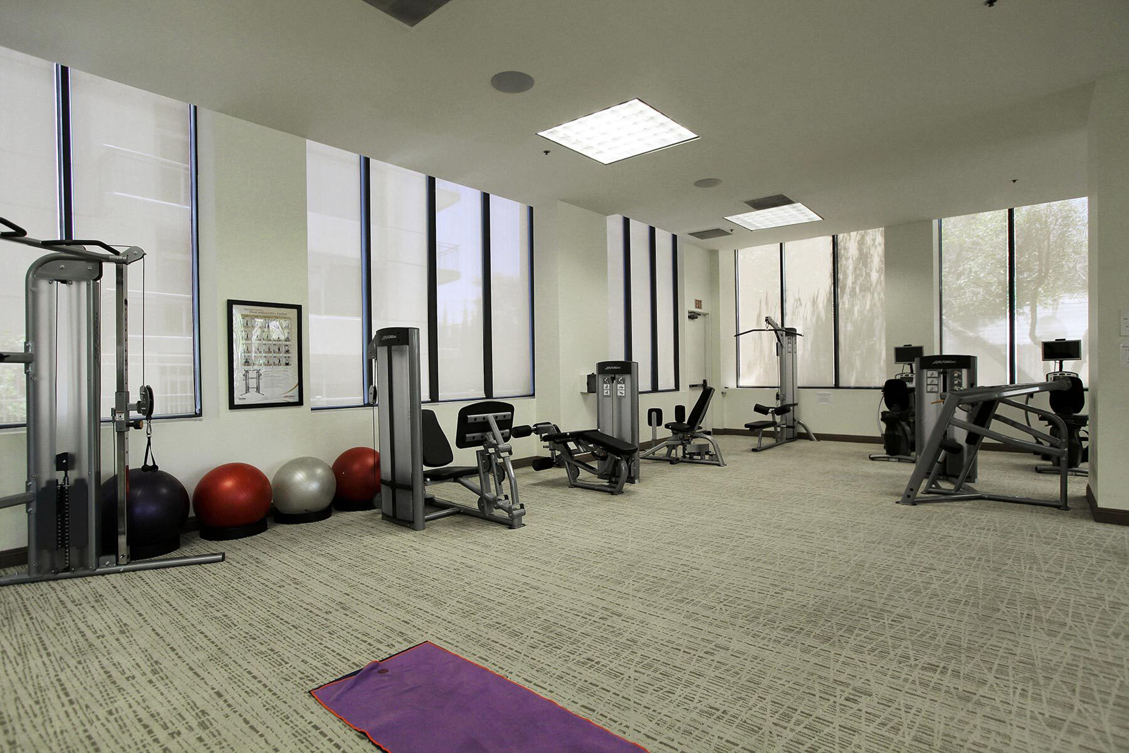  10724 Wilshire Blvd - 物件實景