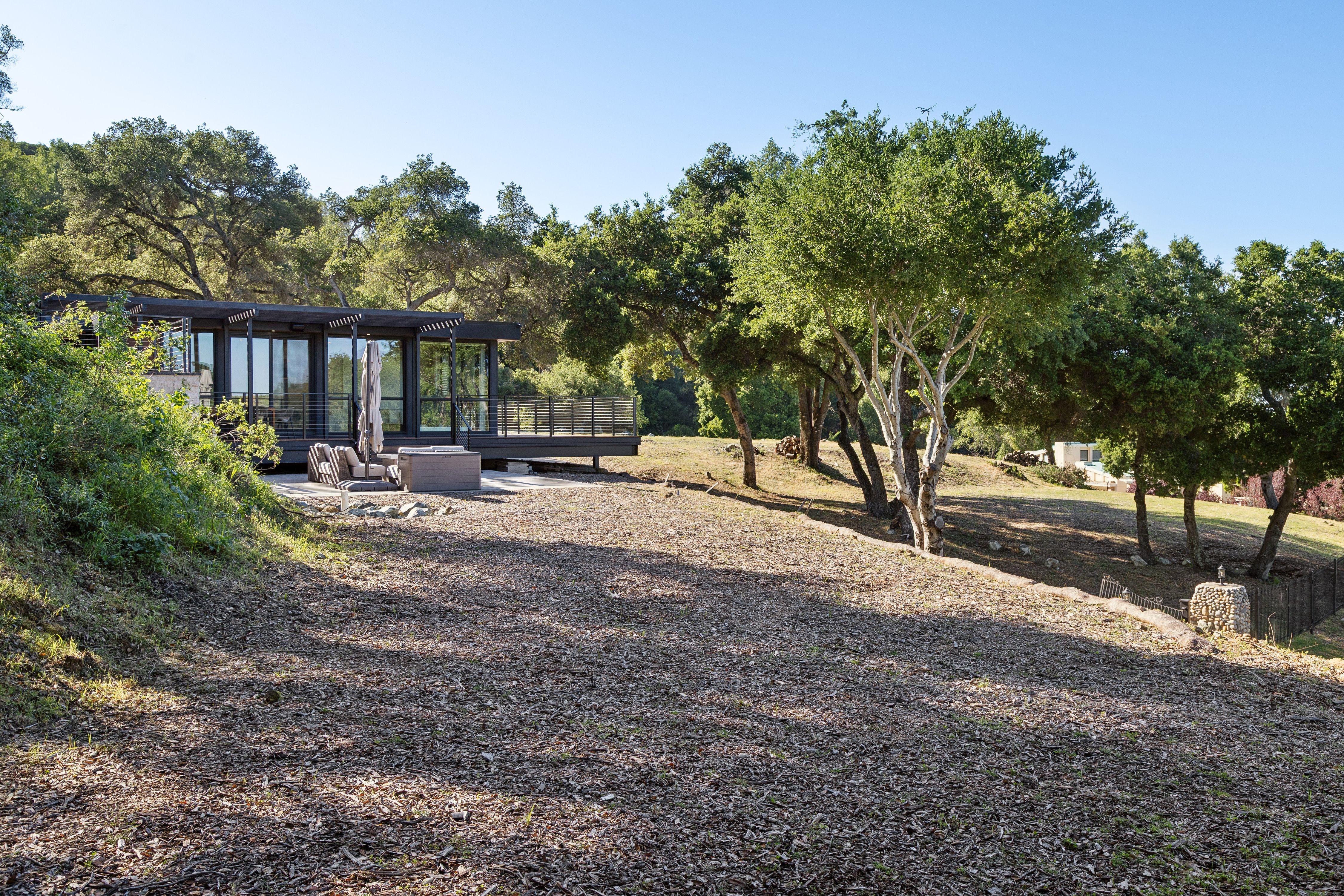  Modern Off-Grid Compound with Panoramic Valley Views - 物件實景