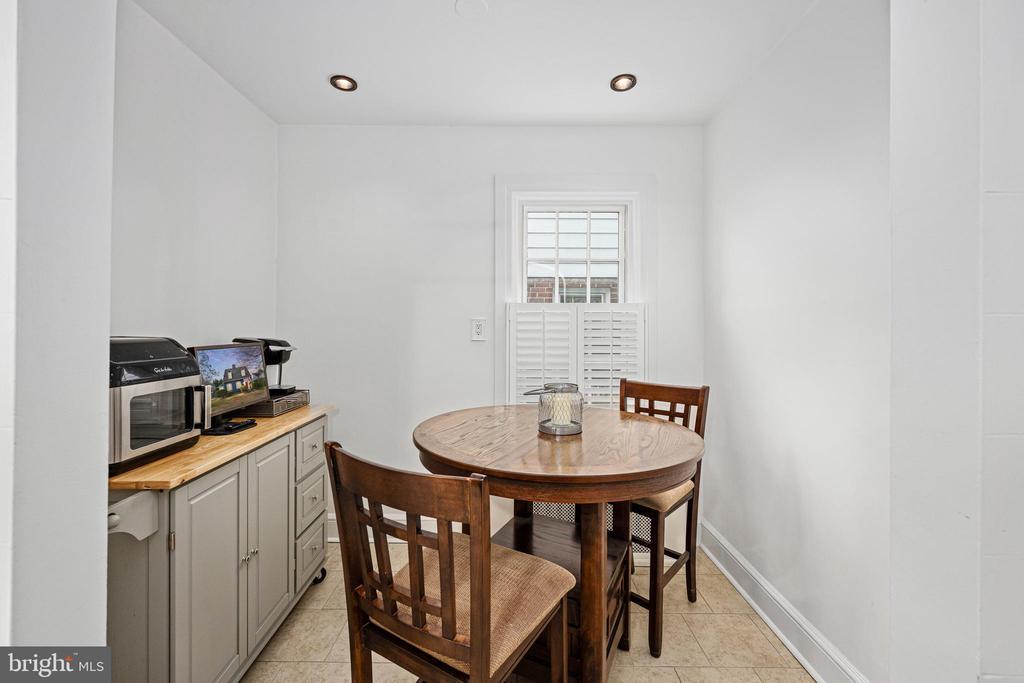 Fredericksburg, Virginia, 22401, United States, 3 Bedrooms Bedrooms, ,3 BathroomsBathrooms,Residential,For Sale,1993383