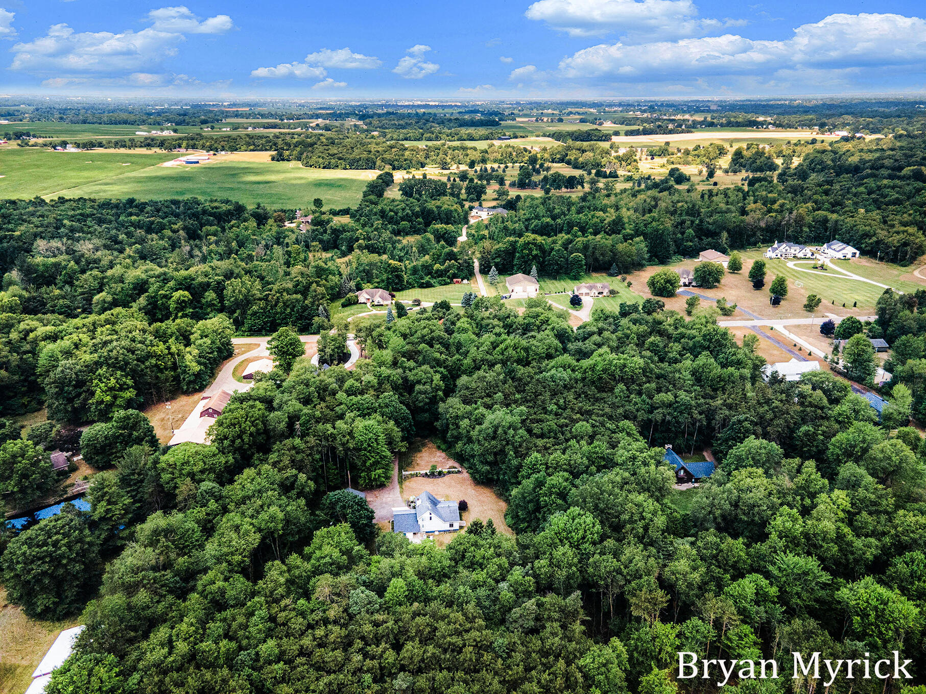Holland, Michigan, 49423, United States, 3 Bedrooms Bedrooms, ,3 BathroomsBathrooms,Residential,For Sale,1892685