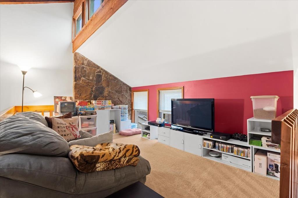 Cohutta, Georgia, 30710, United States, 3 Bedrooms Bedrooms, ,4 BathroomsBathrooms,Residential,For Sale,1998890