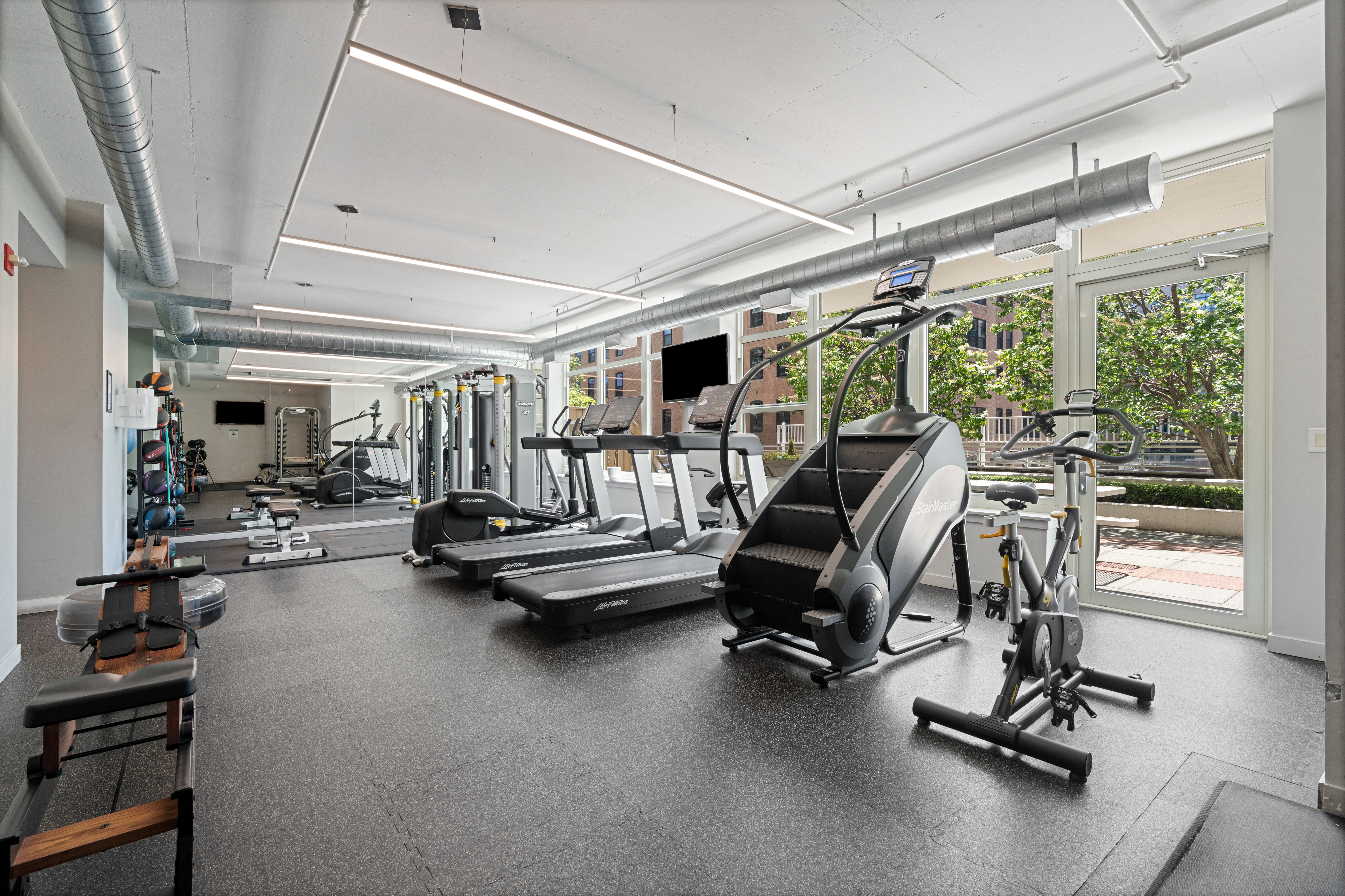  Spacious and Bright One Bedroom Condo in Perfect West Loop Location - 物件實景