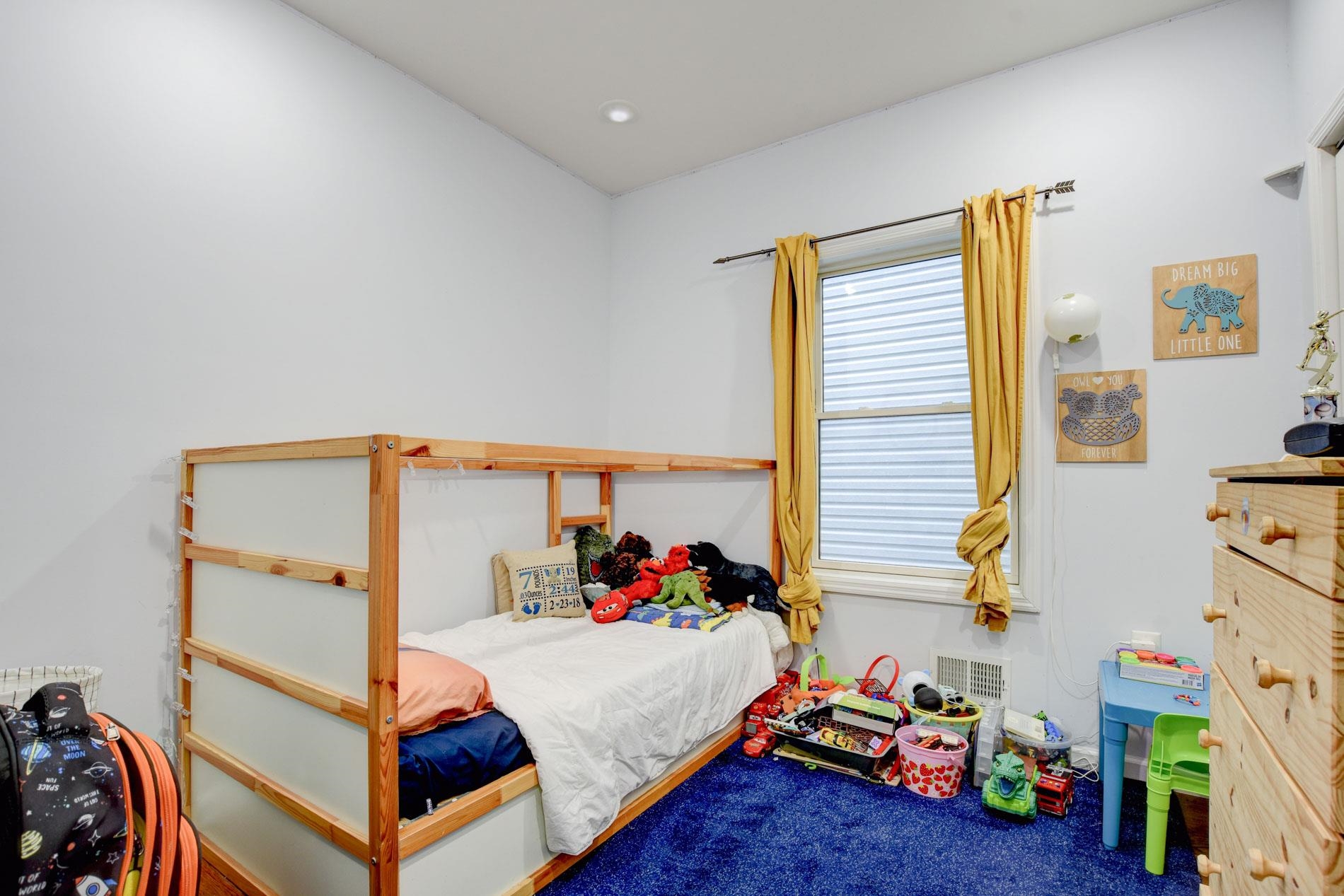 Bayonne, New Jersey, 07002, United States, 7 Bedrooms Bedrooms, ,5 BathroomsBathrooms,Residential,For Sale,1907714