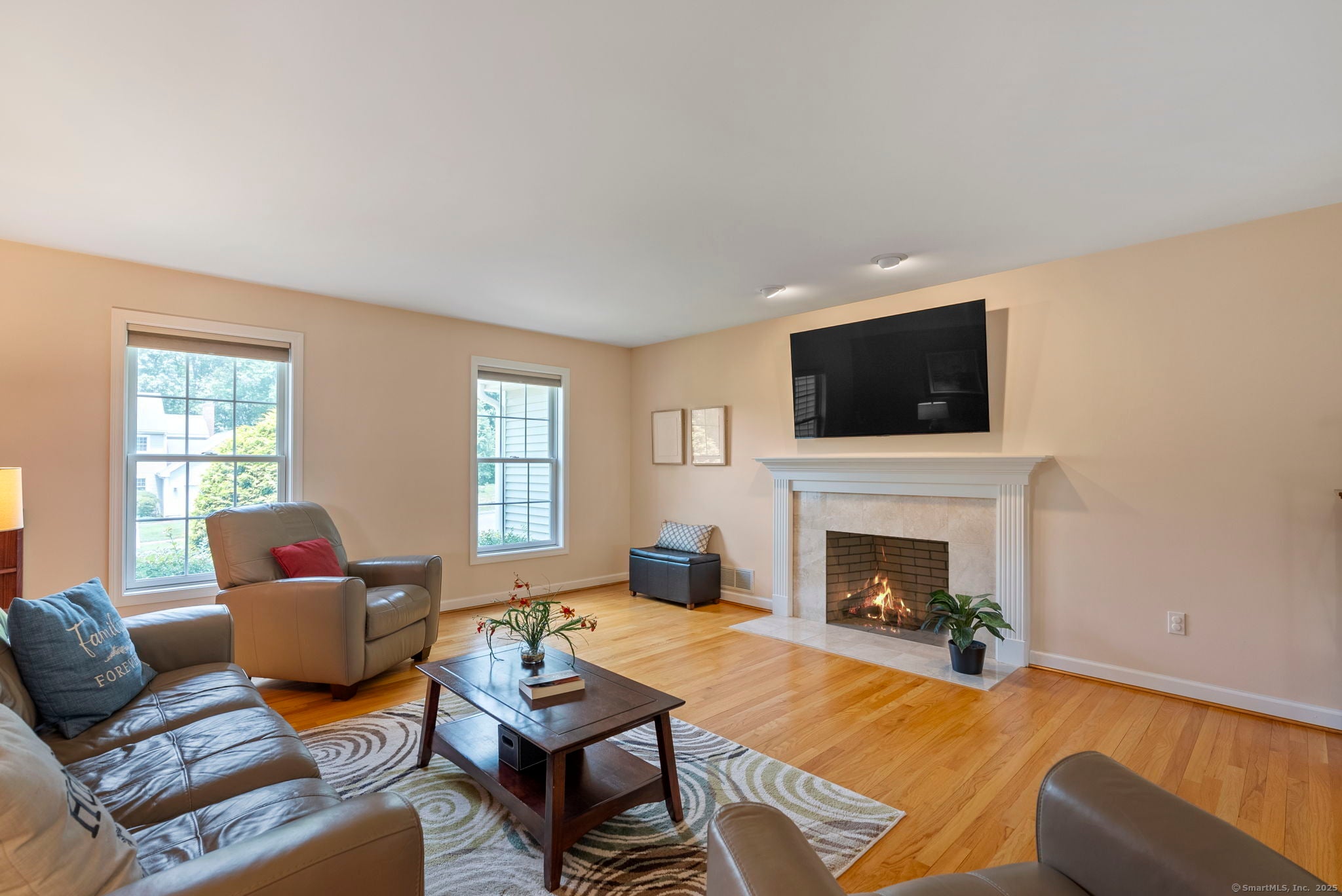 Manchester, Connecticut, 06040, United States, 4 Bedrooms Bedrooms, ,3 BathroomsBathrooms,Residential,For Sale,1916199