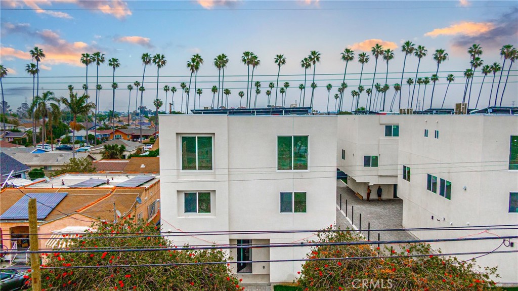 GARDENA, California, 90247, United States, ,Residential,For Sale,1810571