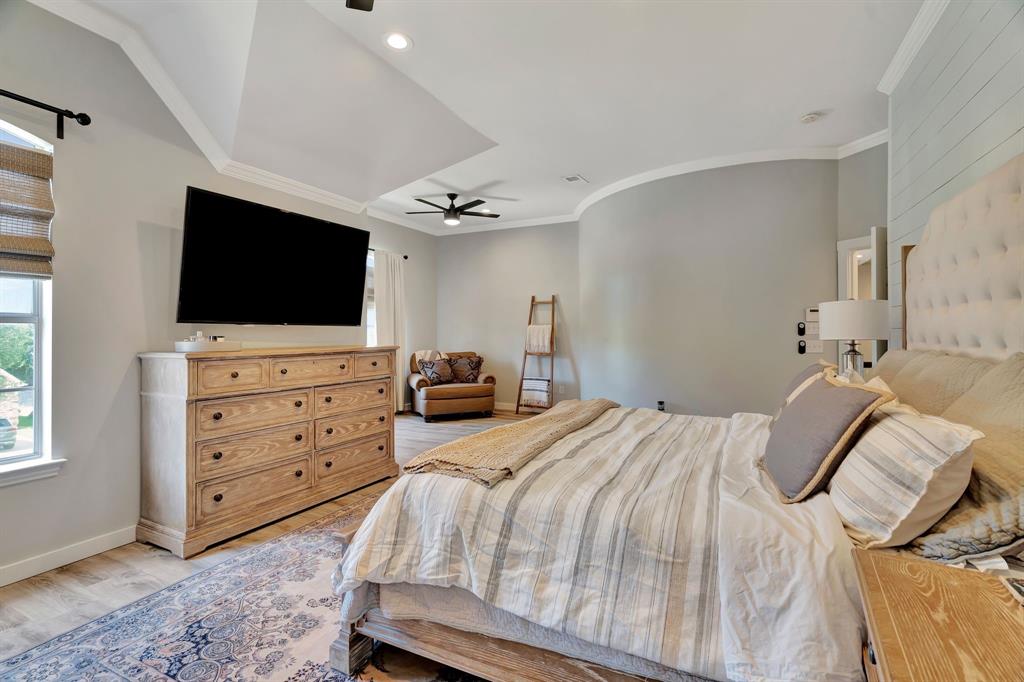 Highland Village, Texas, 75077, United States, 4 Bedrooms Bedrooms, ,3 BathroomsBathrooms,Residential,For Sale,1828094