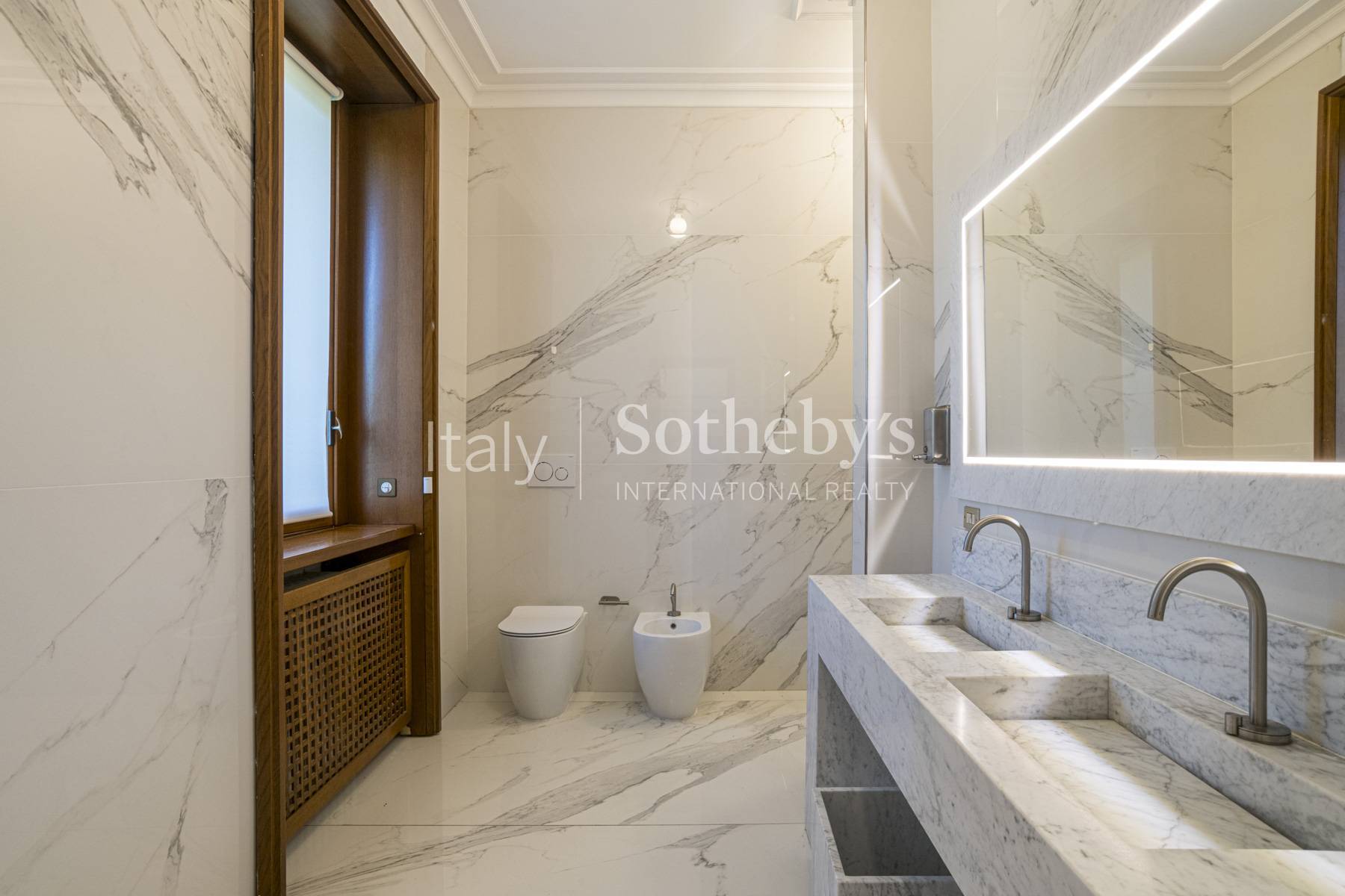  Distinguished villa with private art park and olive grove - 物件實景