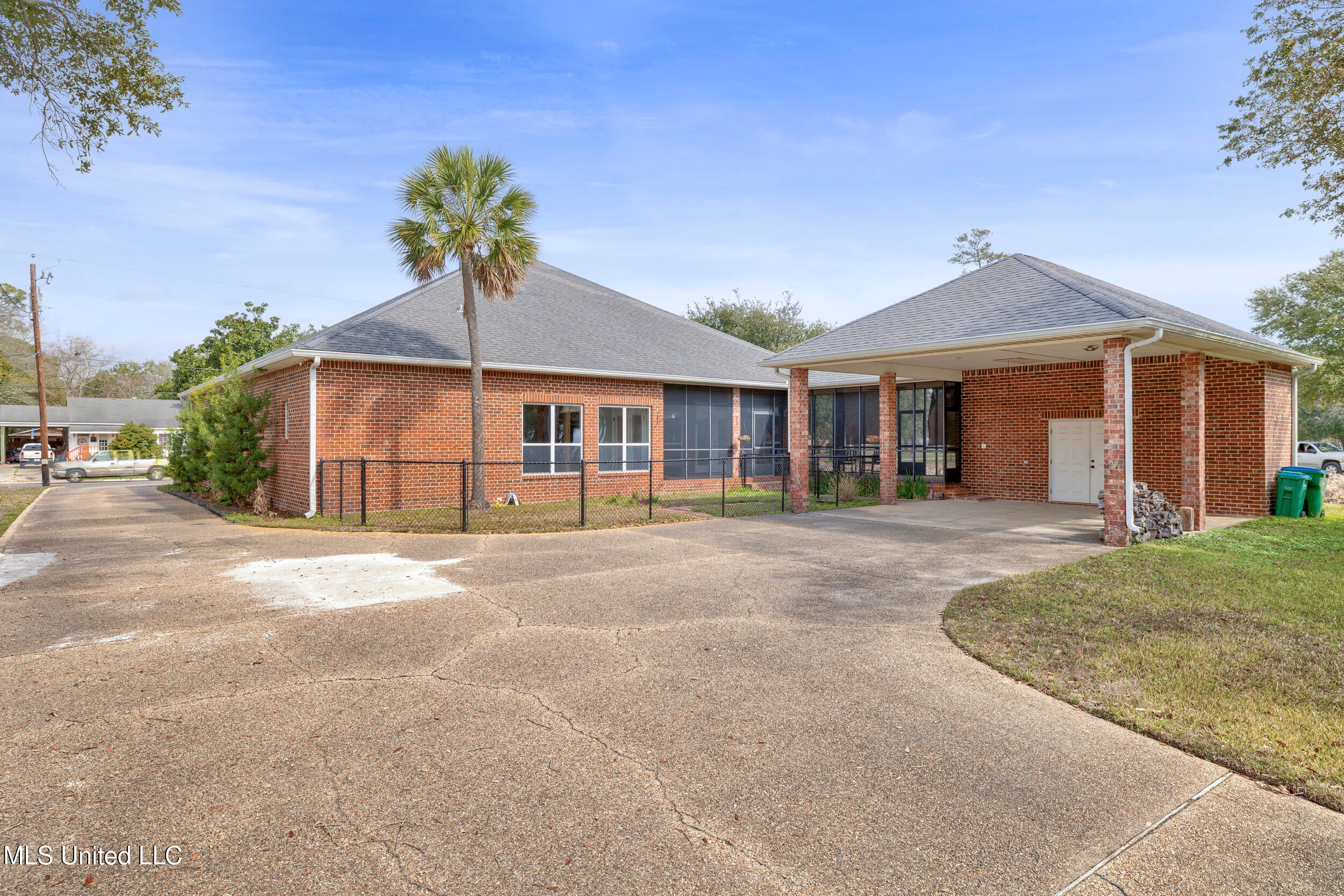 Pascagoula, Mississippi, 39567, United States, 4 Bedrooms Bedrooms, ,3 BathroomsBathrooms,Residential,For Sale,1732005