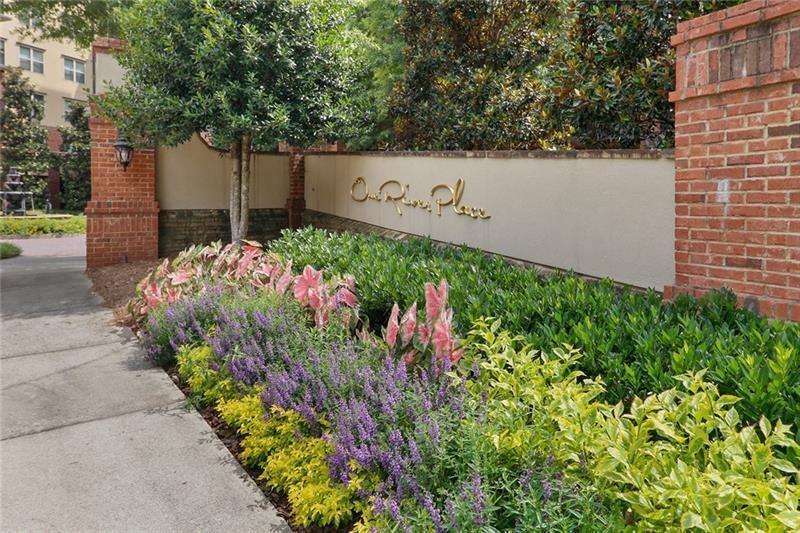 Atlanta, Georgia, 30339, United States, 4 Bedrooms Bedrooms, ,5 BathroomsBathrooms,Residential,For Sale,1760221